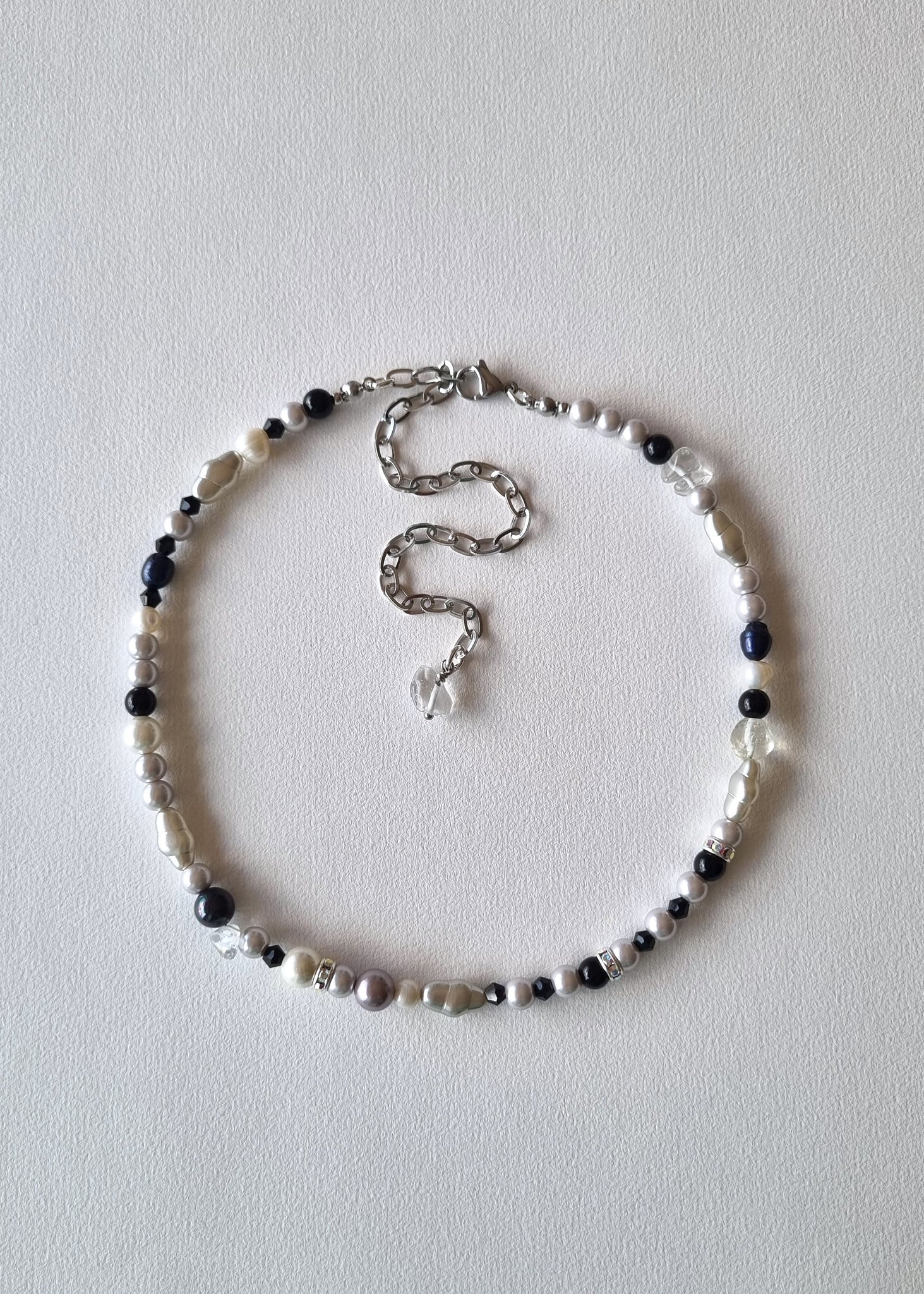 UNIQUE NECKLACE