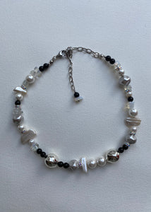 UNIQUE NECKLACE